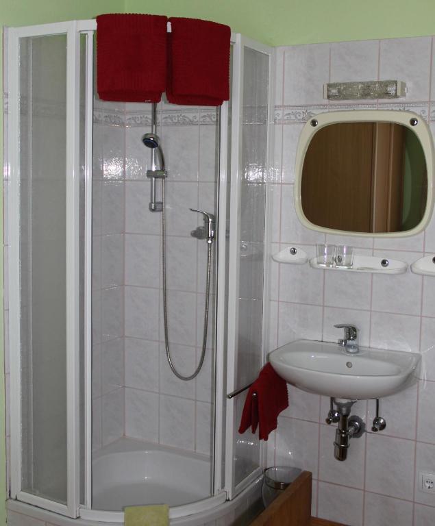 Gasthof-Pension Reidnwirt Baldramsdorf 部屋 写真