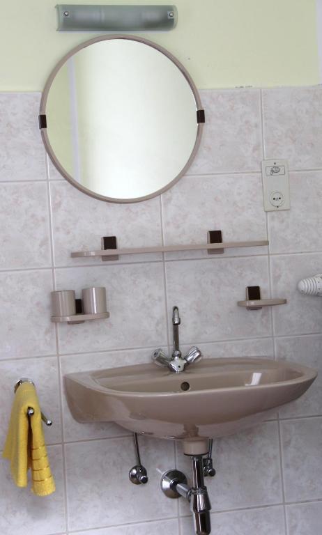 Gasthof-Pension Reidnwirt Baldramsdorf 部屋 写真