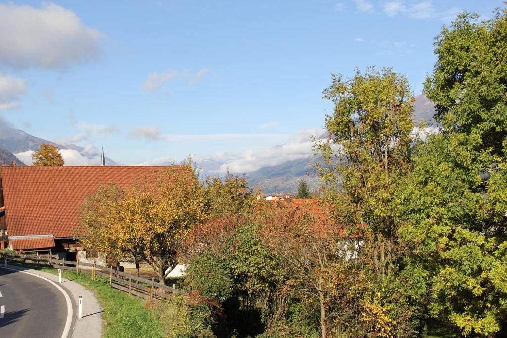 Gasthof-Pension Reidnwirt Baldramsdorf エクステリア 写真