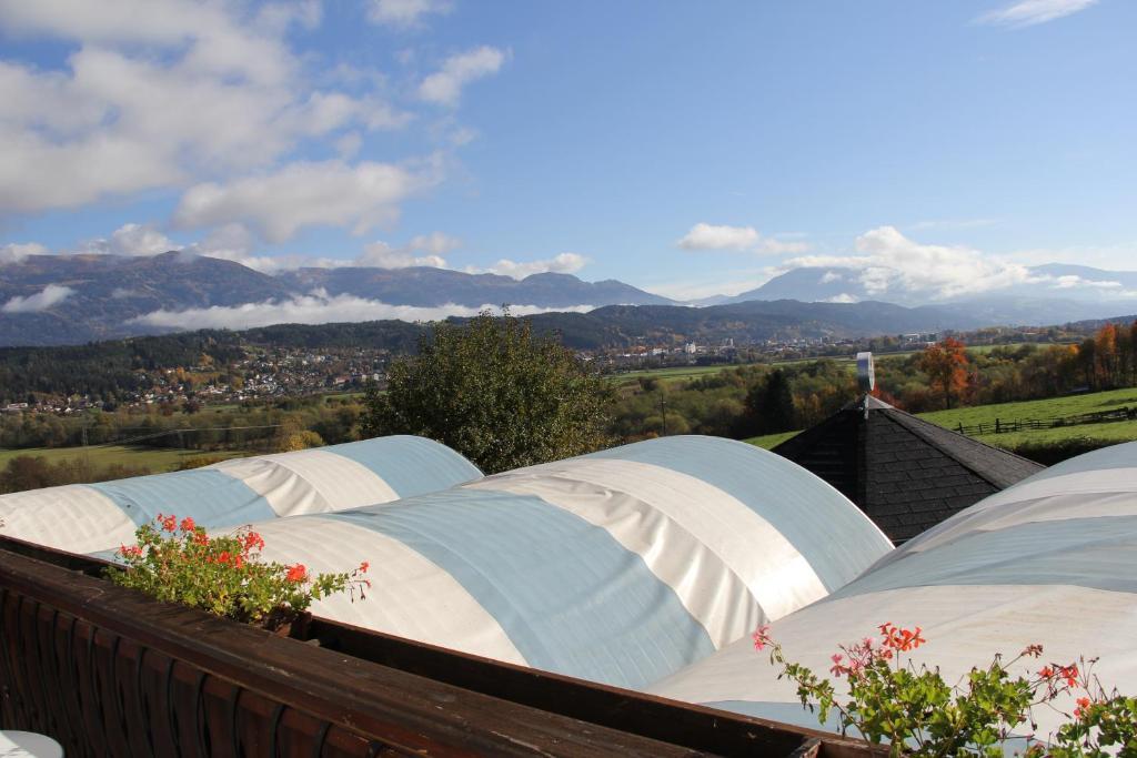 Gasthof-Pension Reidnwirt Baldramsdorf エクステリア 写真